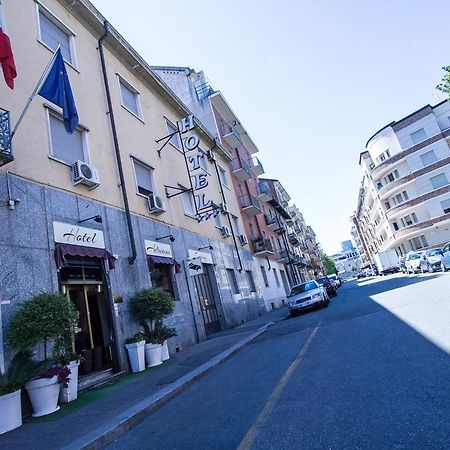 Hotel Adriano Torino Esterno foto