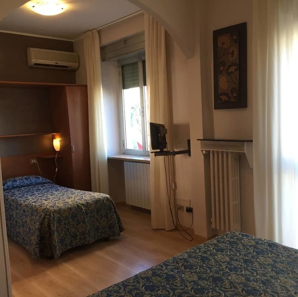 Hotel Adriano Torino Esterno foto